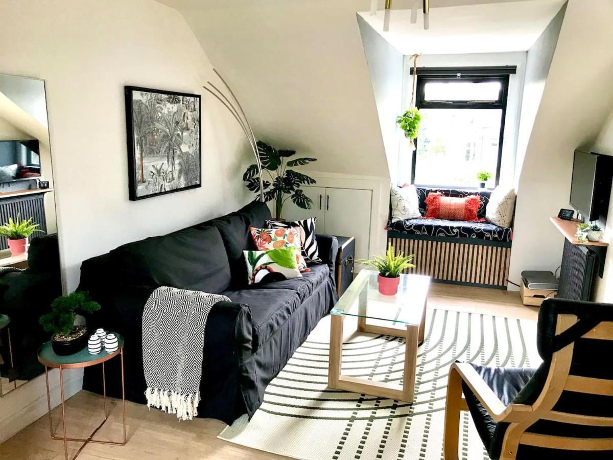 The Morningside Apartment Charming Stylish Apartment In The Centre Of Innerleithen Eksteriør billede