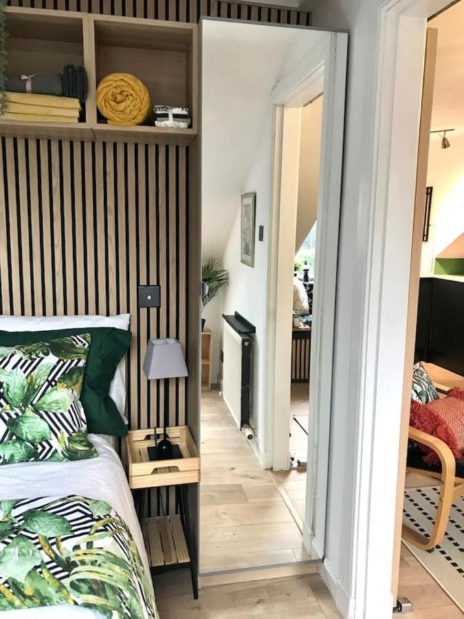 The Morningside Apartment Charming Stylish Apartment In The Centre Of Innerleithen Eksteriør billede